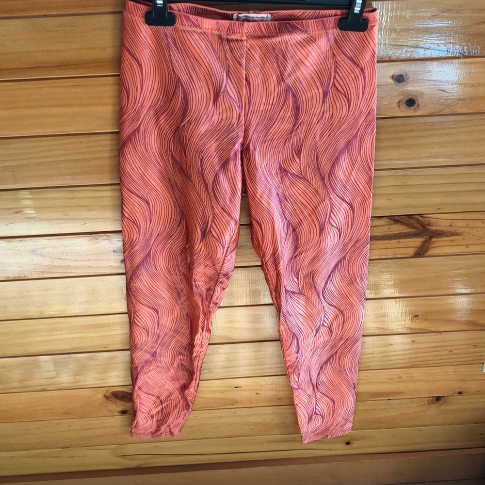 Amazing Orange Leggings with metallic red detail